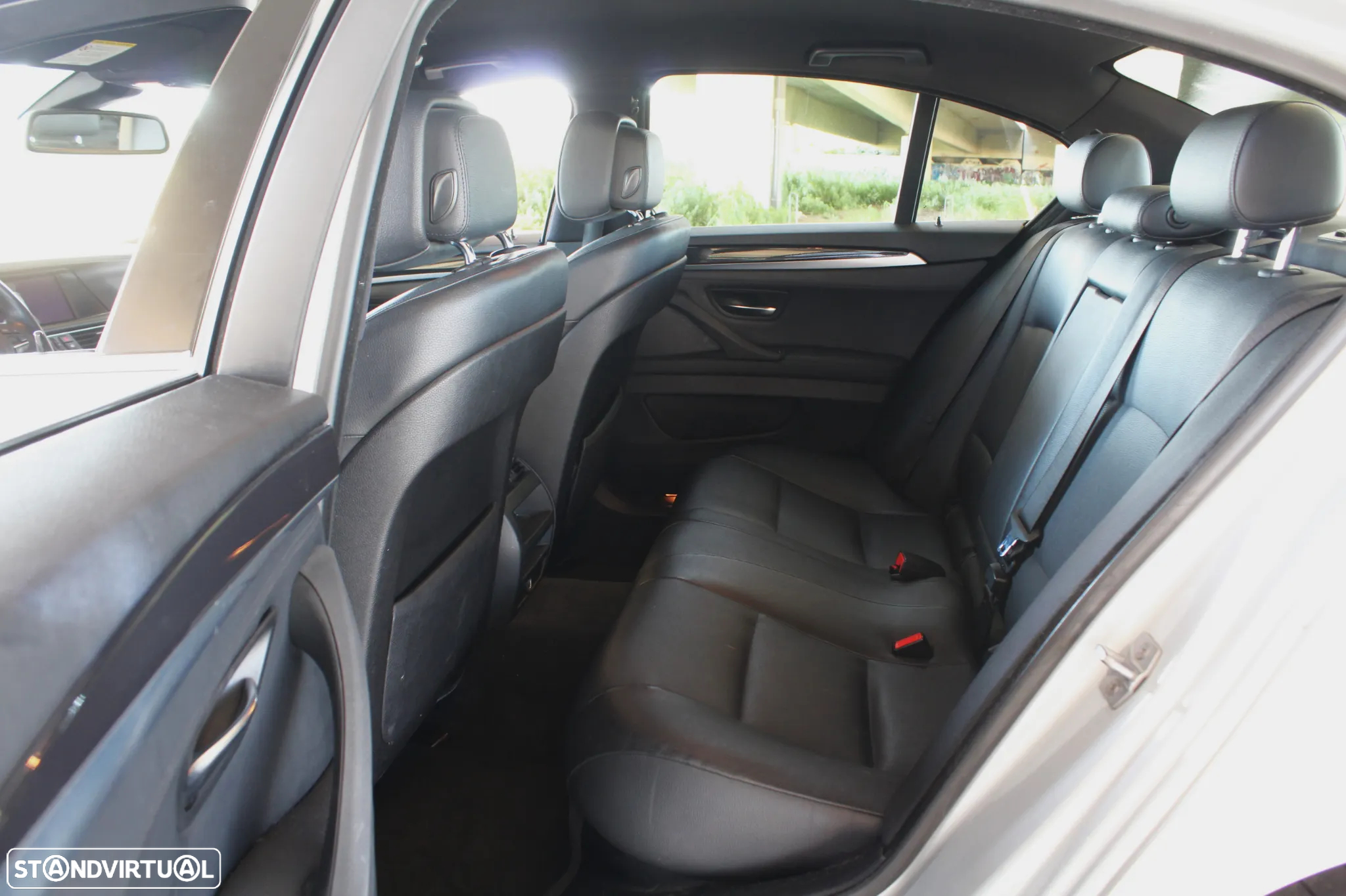BMW 520 d Line Luxury - 34