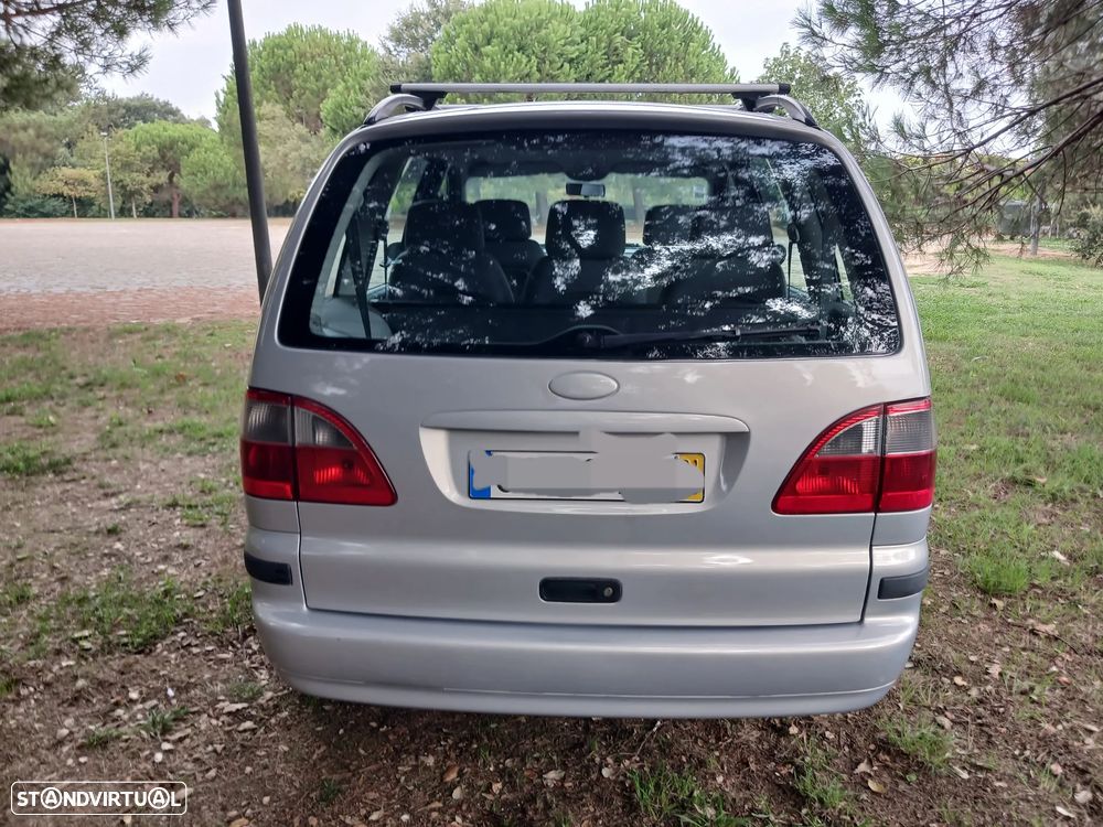 Ford Galaxy 1.9 TDi GLX - 5