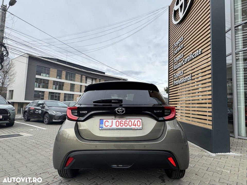 Toyota Yaris - 3