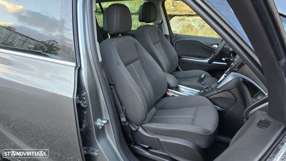 Opel Zafira - 35
