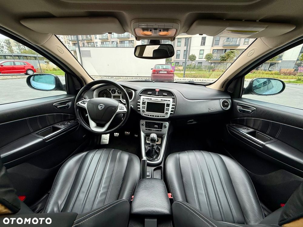 Lancia Delta 1.9 MultiJet Twinturbo Platino - 5