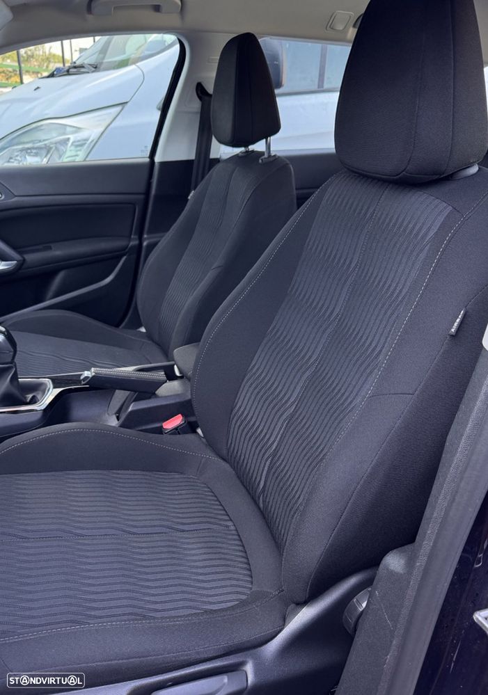 Peugeot 308 SW - 11