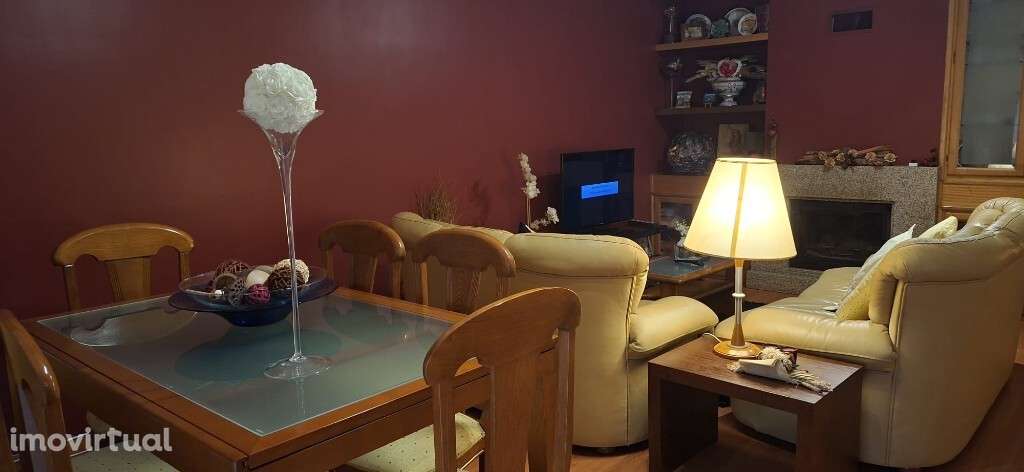 Apartamento T2 - Ferreiros - Grande imagem: 5/15