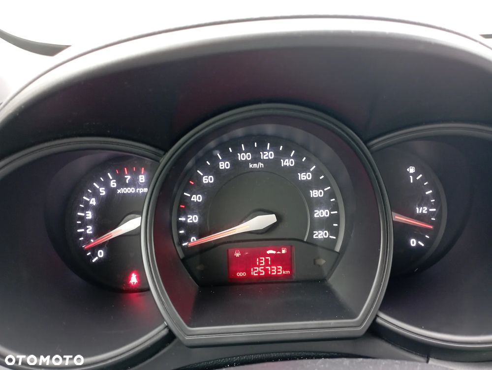 Kia Rio 1.2 M (klm) - 10