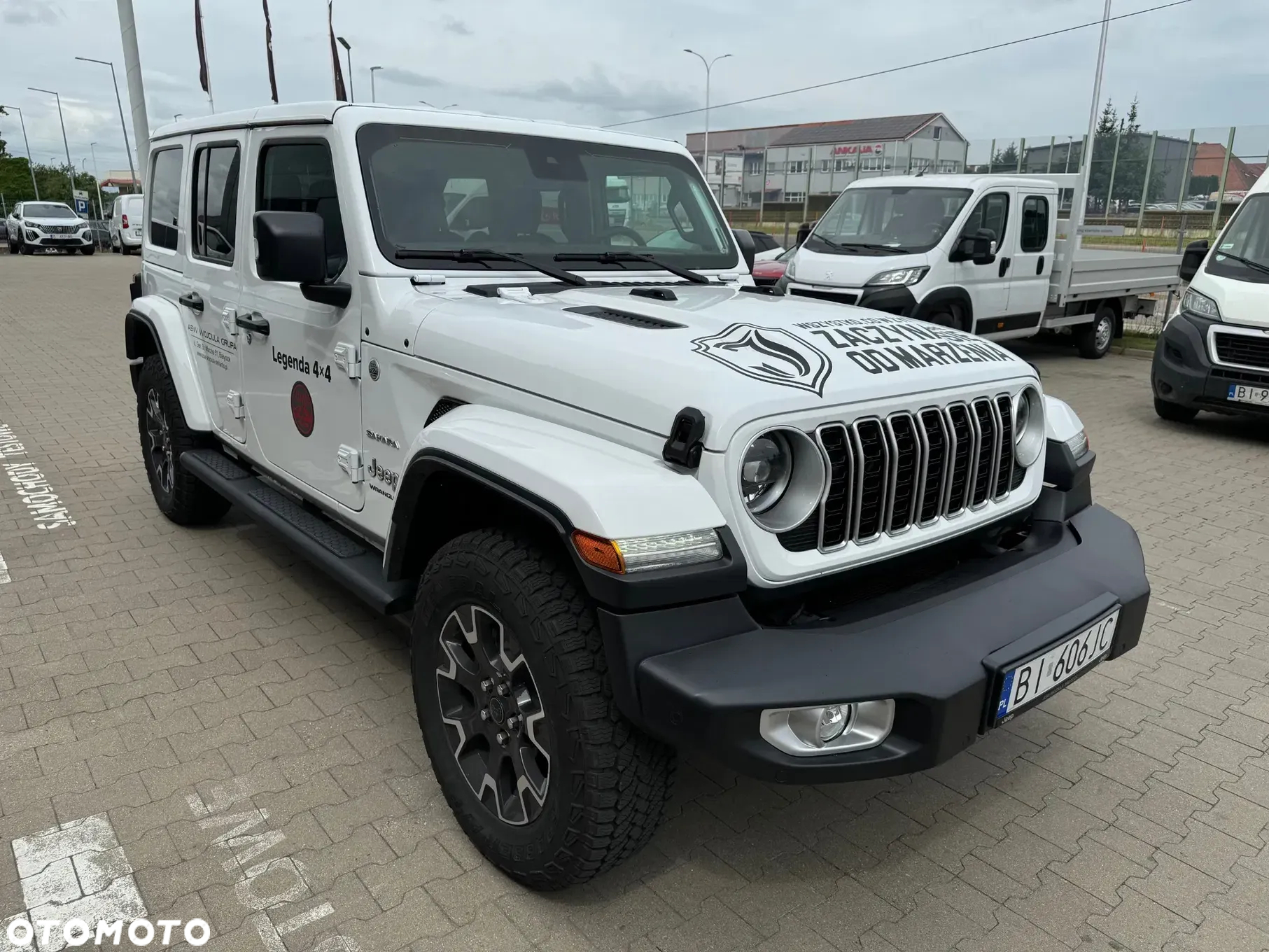 Jeep Wrangler Unlimited GME 2.0 Turbo Sahara - 4