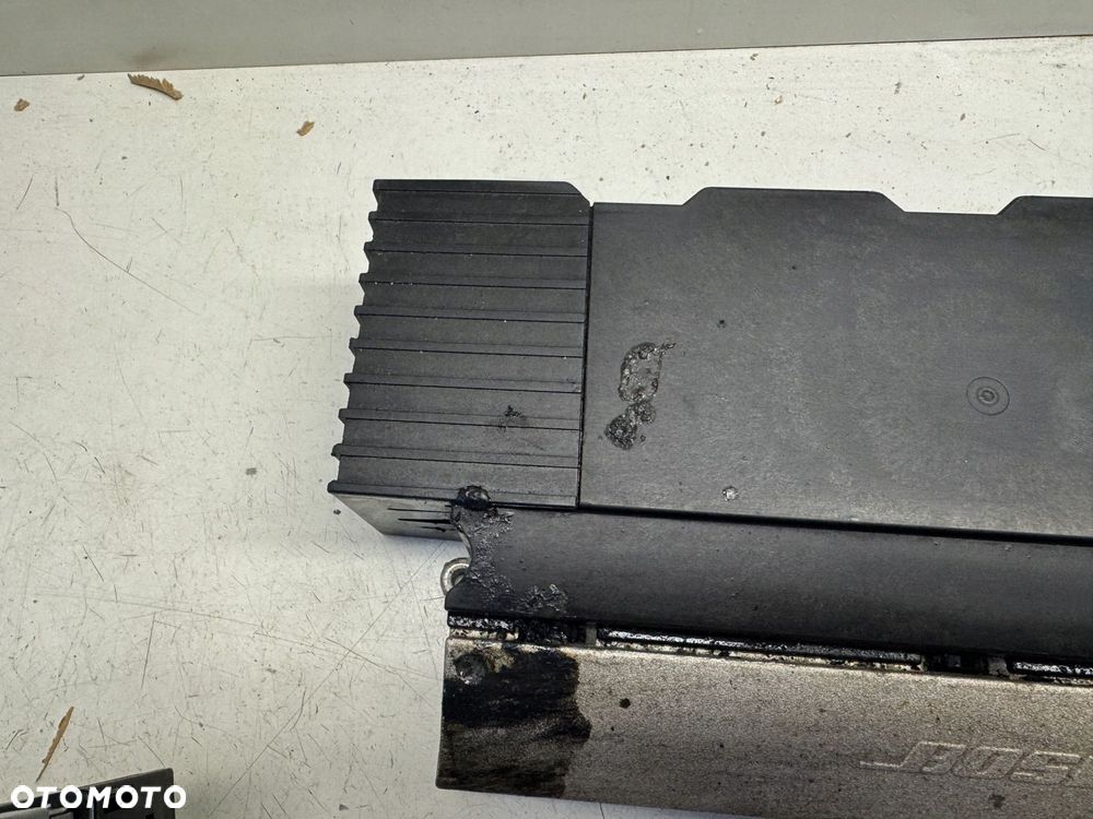 AUDI A6 C6 WZMACNIACZ RADIA BOSE 4F0035223G - 2
