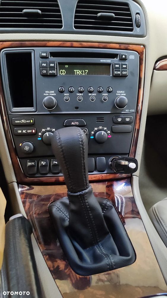 Volvo S60 2.4D Kinetic - 17