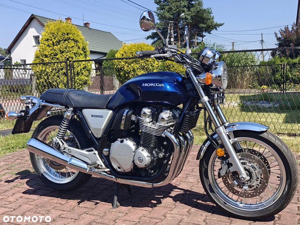 Honda CB - 1