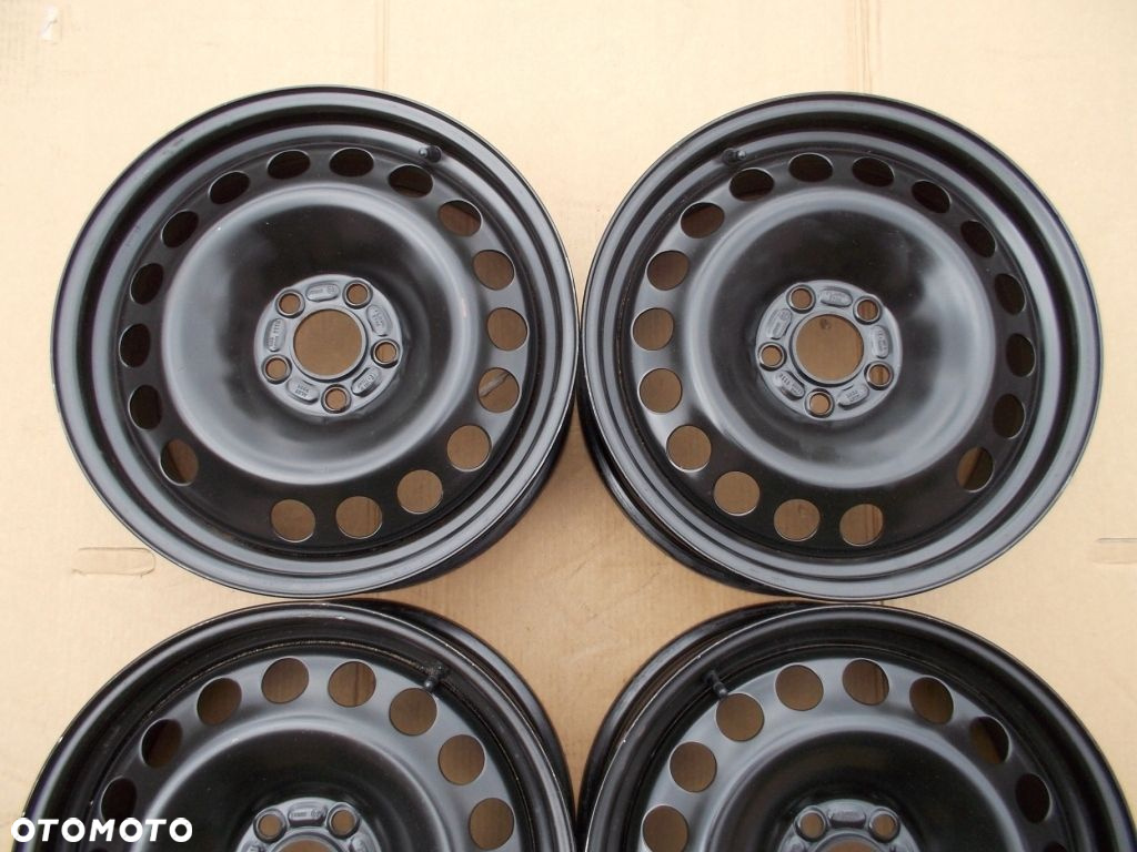 4x Felgi 17 Ford S-MAX Galaxy Focus Fiesta C-max Volvo V60 V70 S80 XC70 - 4