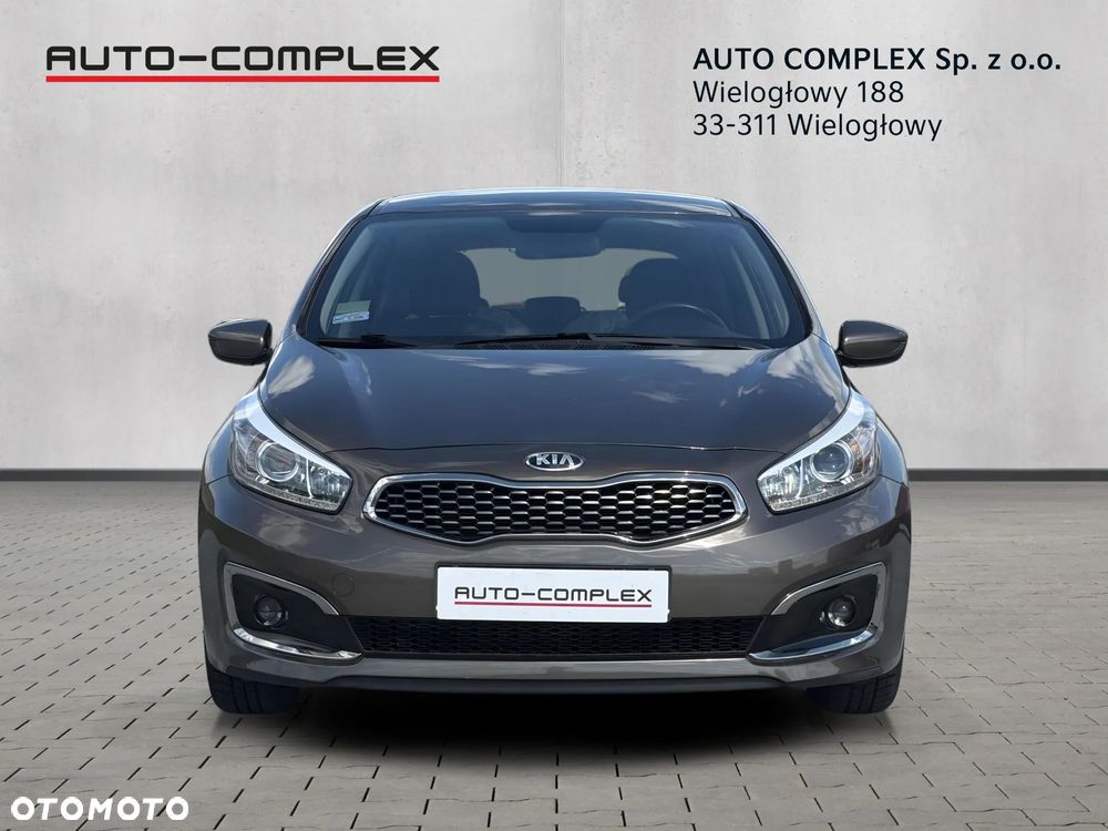 Kia Ceed 1.6 GDI M - 9
