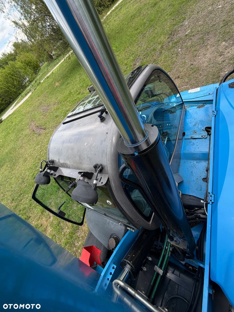 Manitou MT625H. Wersja COMFORT lepsza od Easy!! Ładowarka Teleskopowa 6 metrów Wysuw. Udźwig 2,5tony. Jak Nowa z Salonu. Pochodzi z Gospodarstwa Norweskiego! 2017rok. przebieg tylko 3200mtg. Silnik Kubota 4cyl. Mocny 80 Km. ZERO ZUŻYCIA ORYGINAŁ. Bez luzów i wycieków. Aktualna DEKRA BMWT. Mała Gabarytowo a Bardzo wydajna maszyna. Opony Nowe! Szybka wolna jazda. 3tryby skrętu! Zadbany sprzęt. Okazja - 17