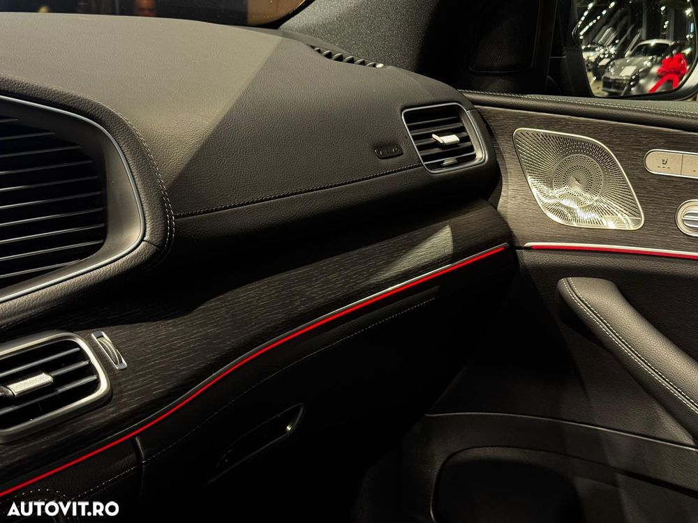 Mercedes-Benz GLS - 16