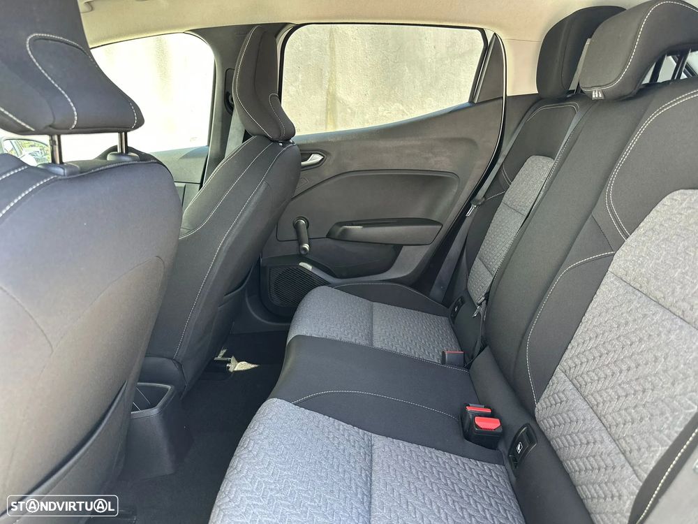 Renault Clio 1.0 TCe Limited Bi-Fuel - 24