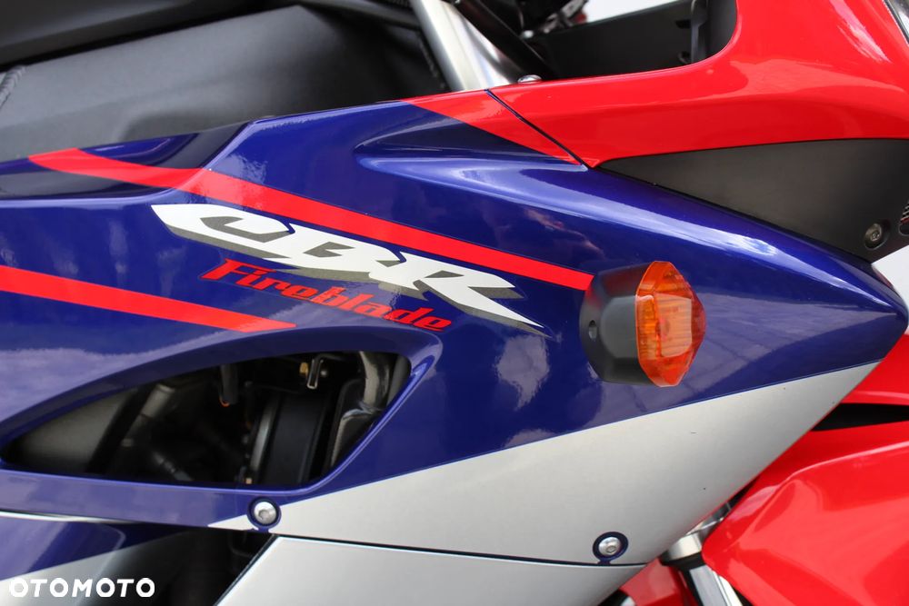 Honda CBR - 19