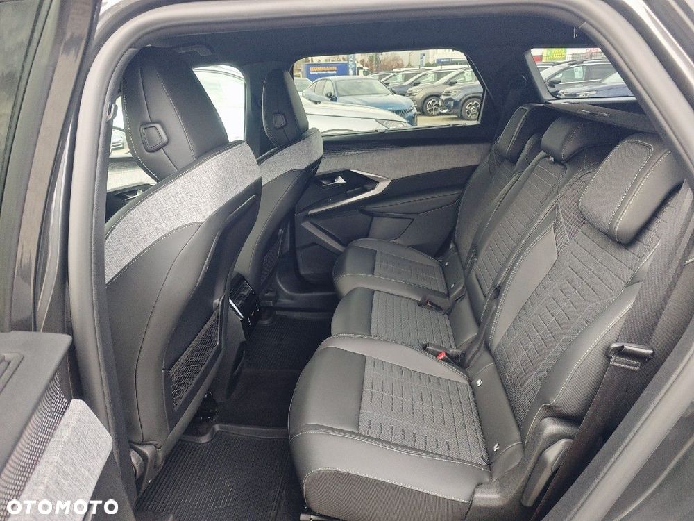 Peugeot 5008 - 12