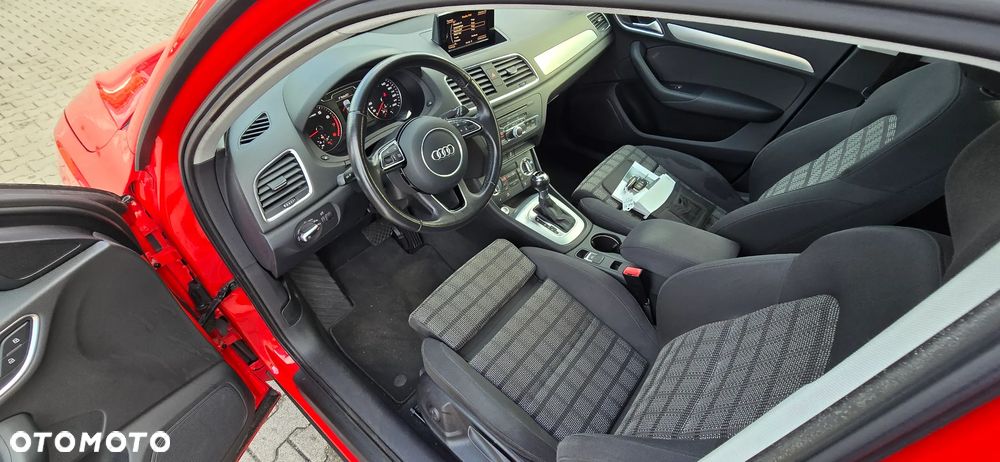 Audi Q3 1.4 TFSI Sport S tronic - 12