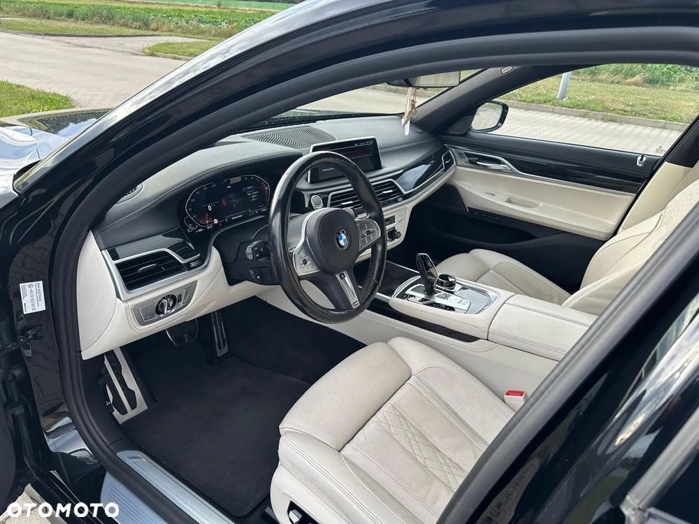 BMW Seria 7 740d xDrive mHEV sport - 10