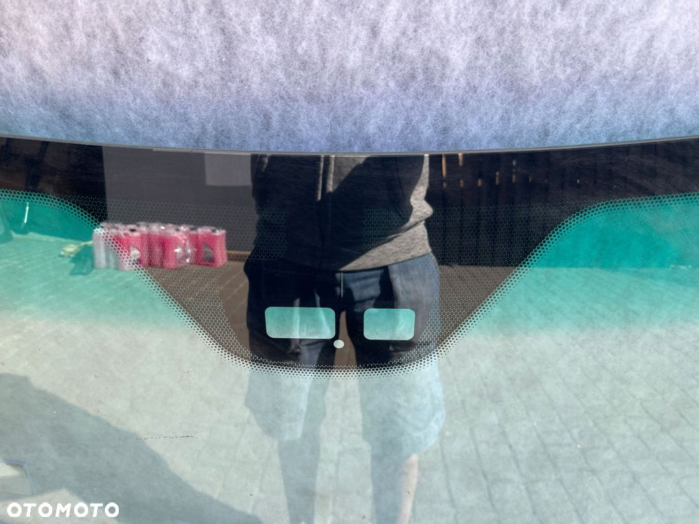 mercedes c-klasa w203 coupe szyba przednia 2 sensory po 2000 - 2