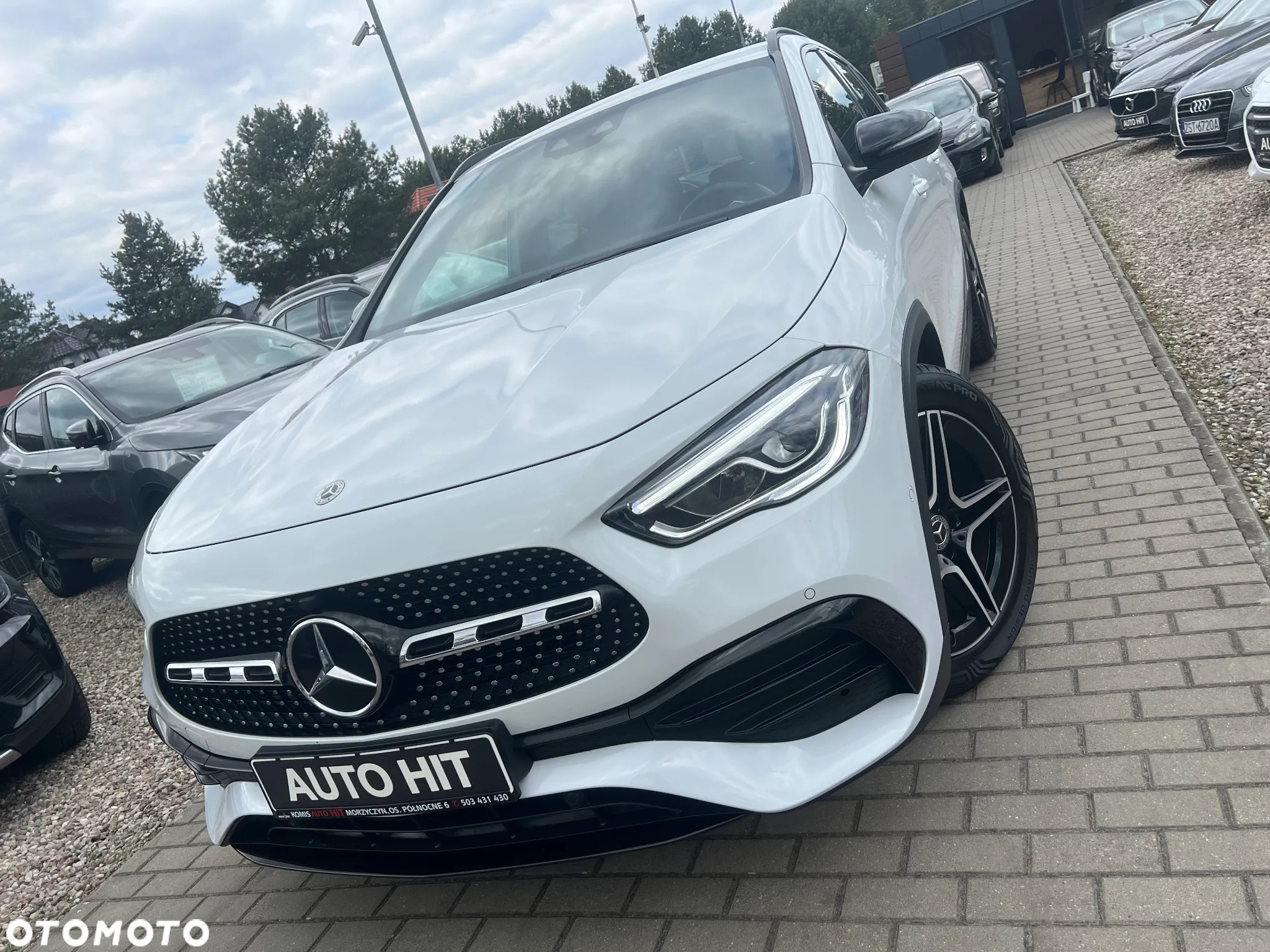Mercedes-Benz GLA 200 d AMG Line - 8