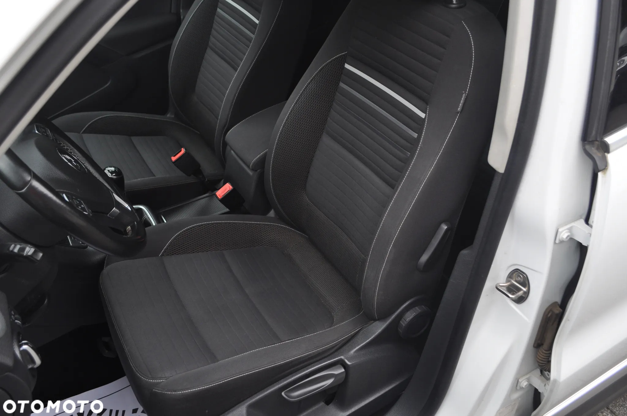 Volkswagen Tiguan 2.0 TDI Sport&Style - 19
