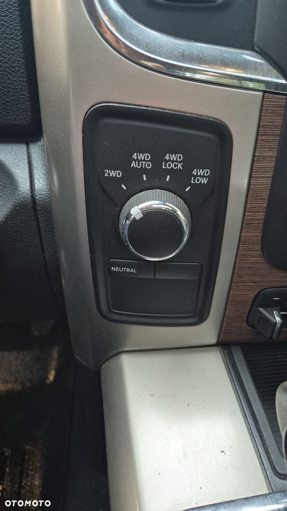 Dodge RAM 5.7 4x4 - 13