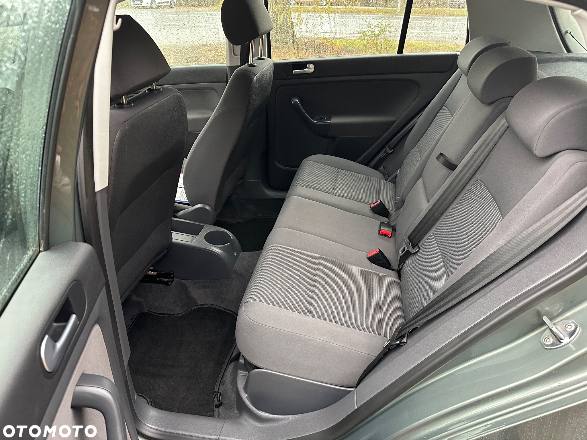Volkswagen Golf Plus 1.6 Comfortline - 27