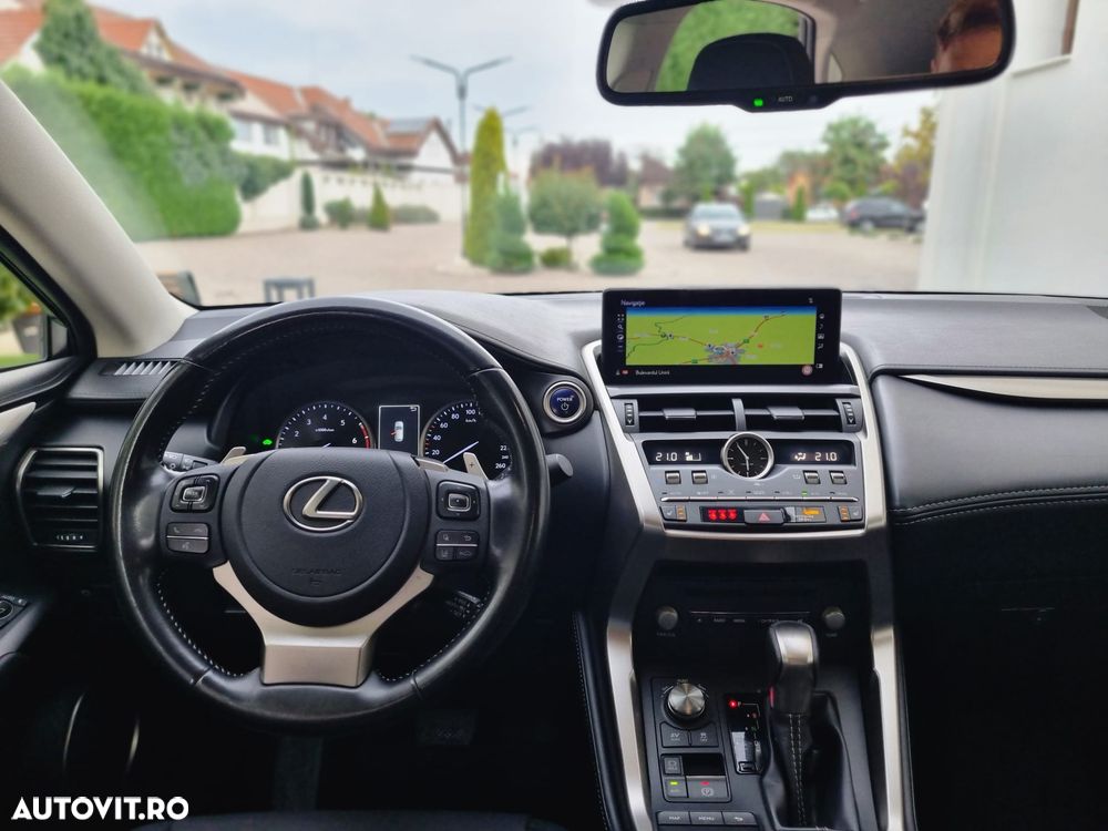 Lexus Seria NX 300h E-FOUR Luxury Line - 16