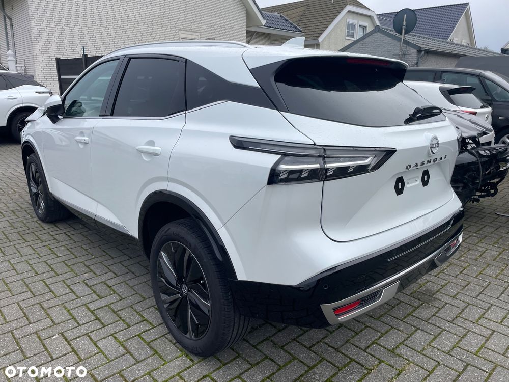 Nissan Qashqai ver-1-3-dig--t-mhev-premiere-edition - 3