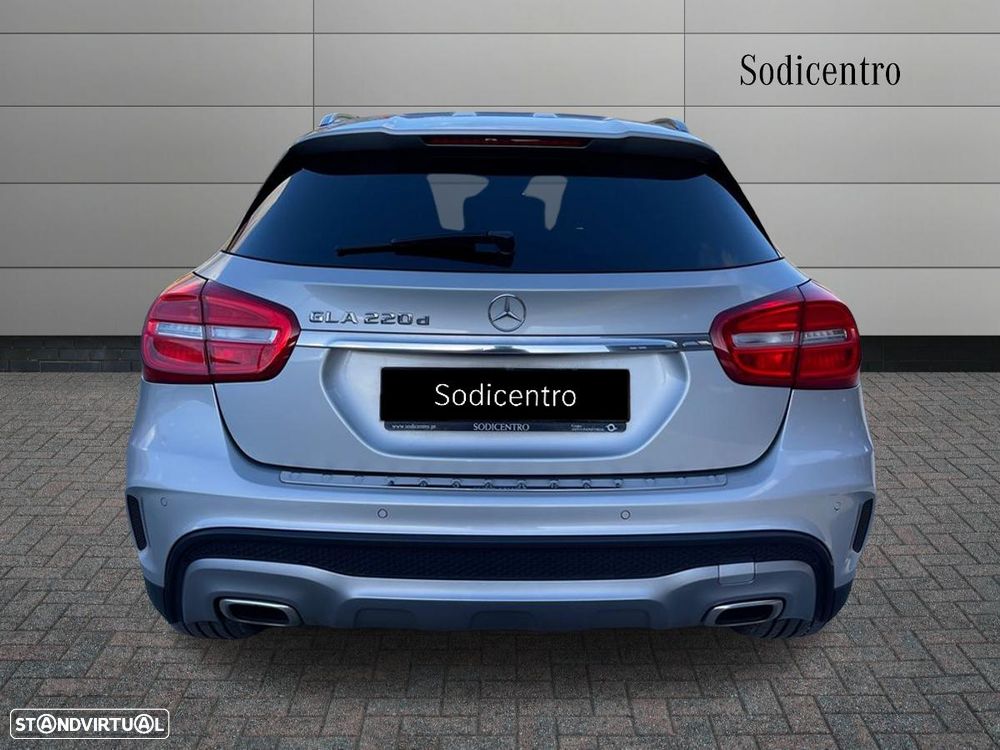 Mercedes-Benz GLA 220 CDI AMG Line - 8