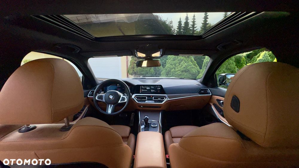 BMW Seria 3 M340i xDrive - 11