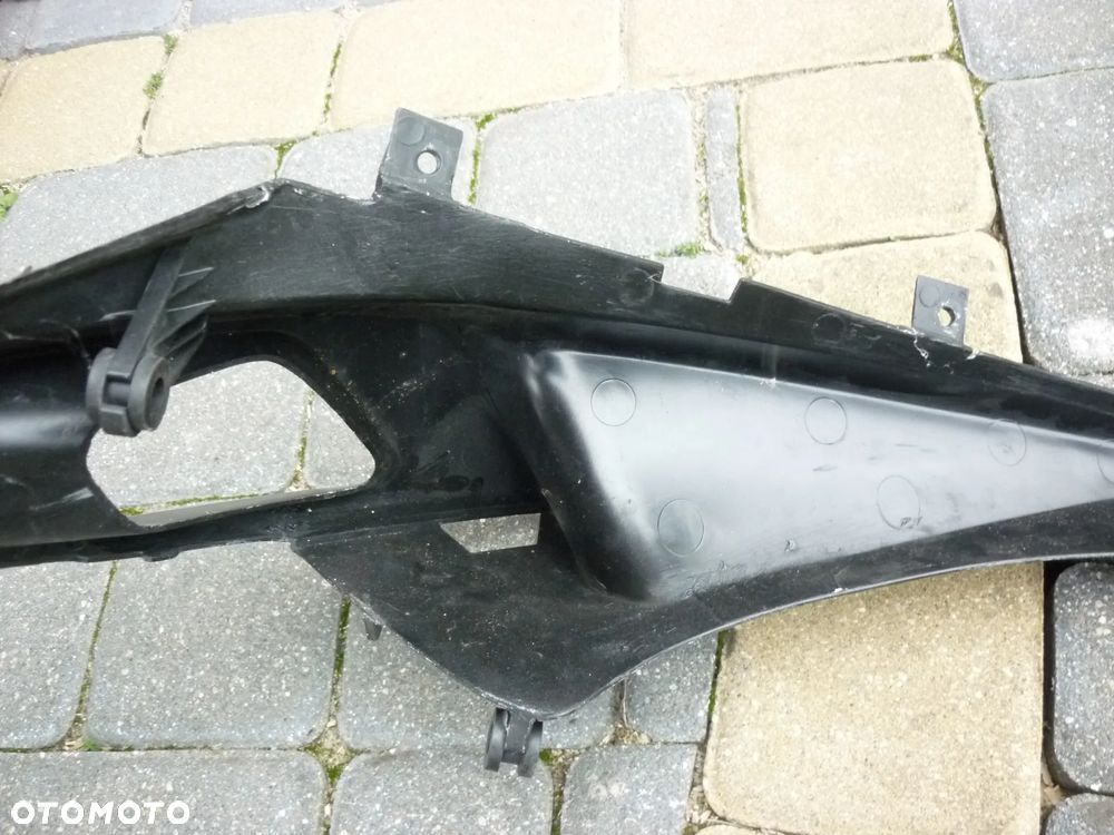 Stelaż lampy Suzuki GSX R 600 K5 - 34