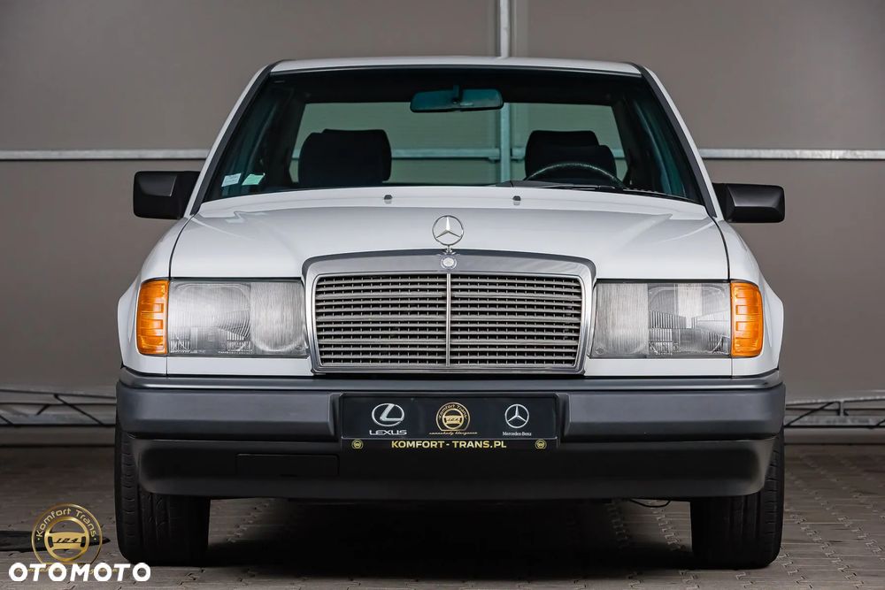 Mercedes-Benz W124 (1984-1993) - 2