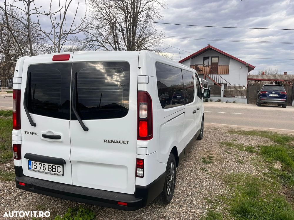 Renault Trafic - 11
