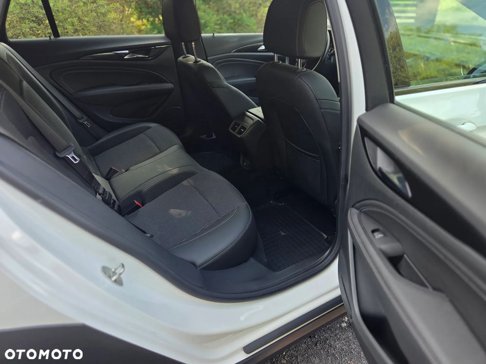 Opel Insignia 2.0 BiTurbo D 4x4 Automatik Ultimate Exclusive - 17