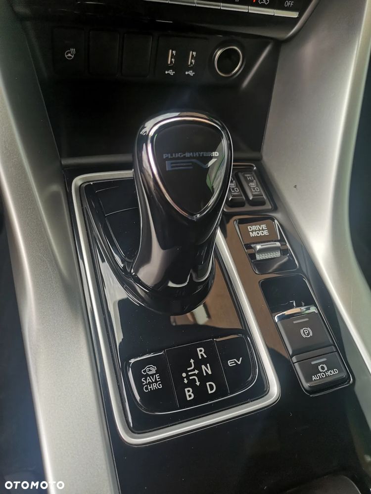 Mitsubishi Eclipse Cross 2.4 PHEV Intense Plus Ralliart - 21