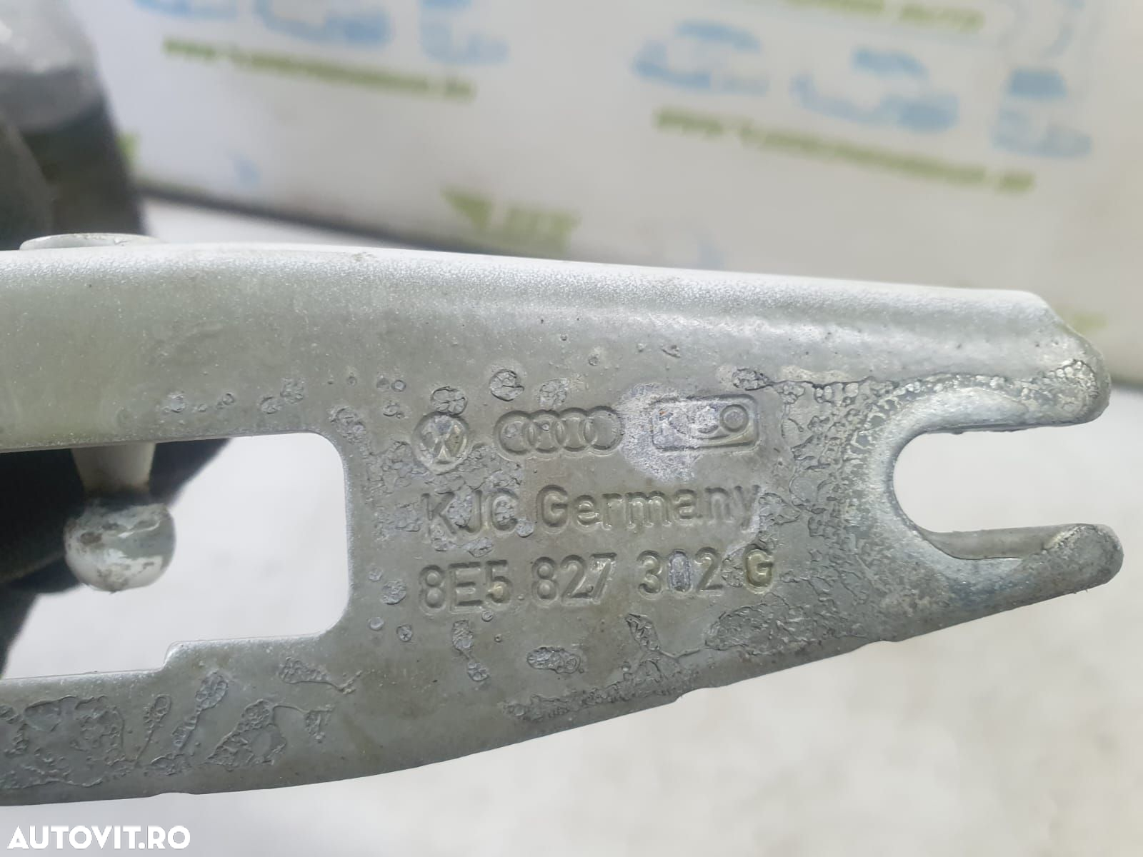 Balama capota spate 8e5827302g Seat Exeo 1 [2009 - 2012] 2.0 tdi CAGC - 3