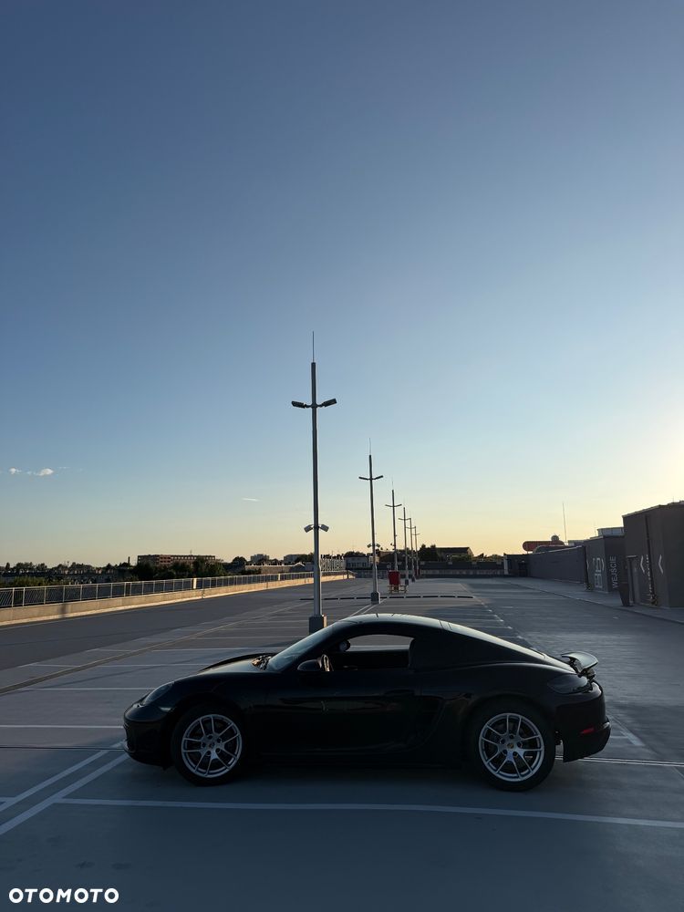 Porsche 718 Cayman GPF PDK - 7