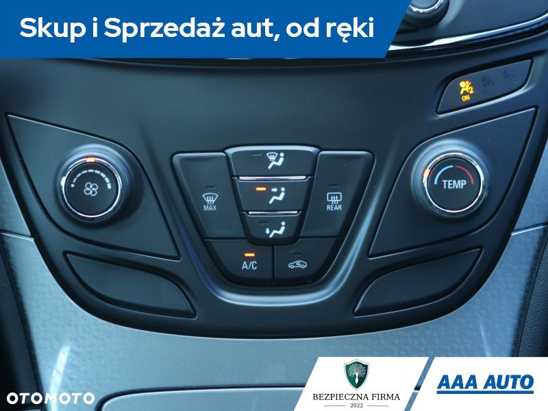 Opel Insignia - 14