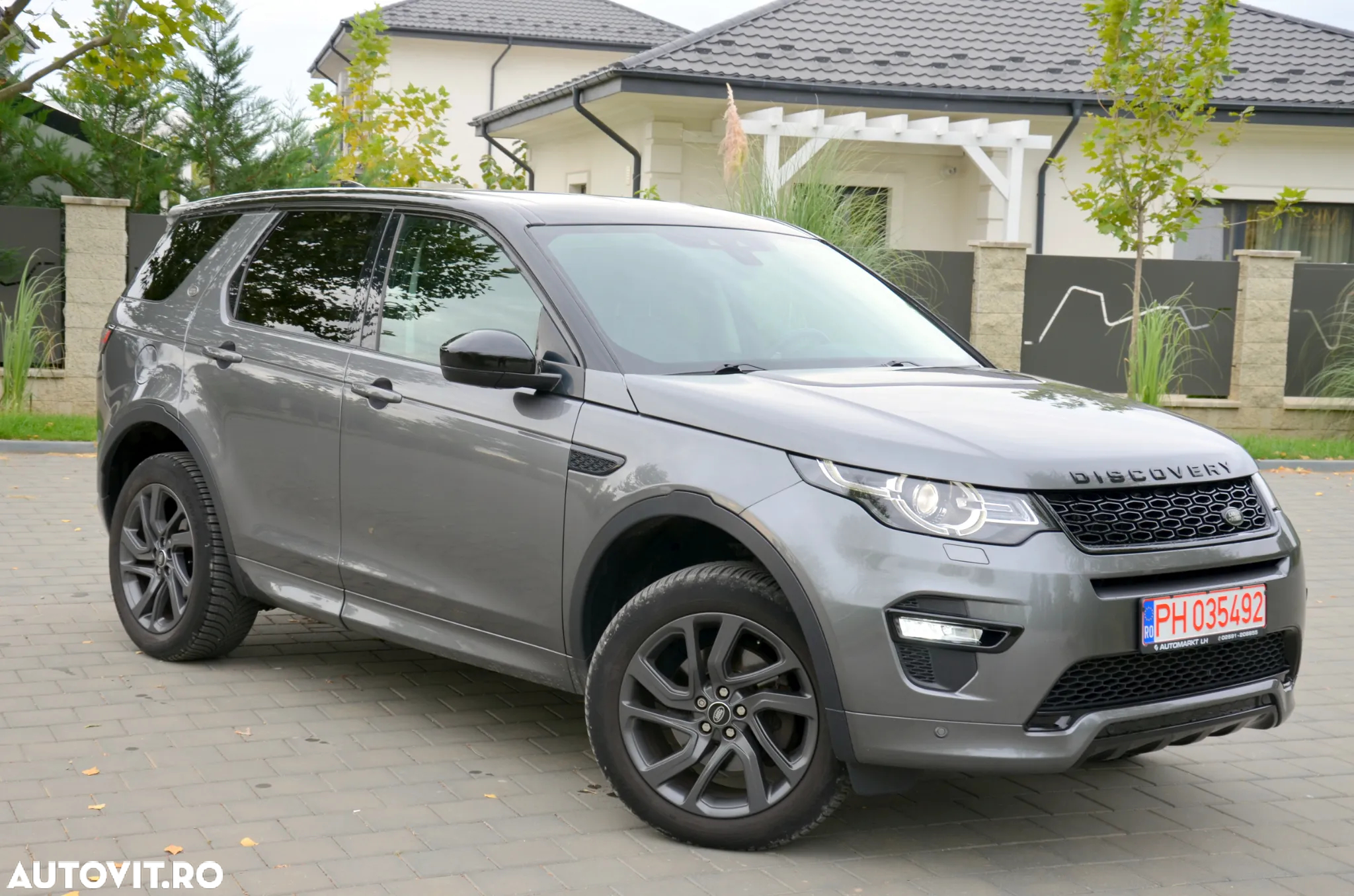Land Rover Discovery Sport 2.0 D180 R-Dynamic MHEV HSE - 6