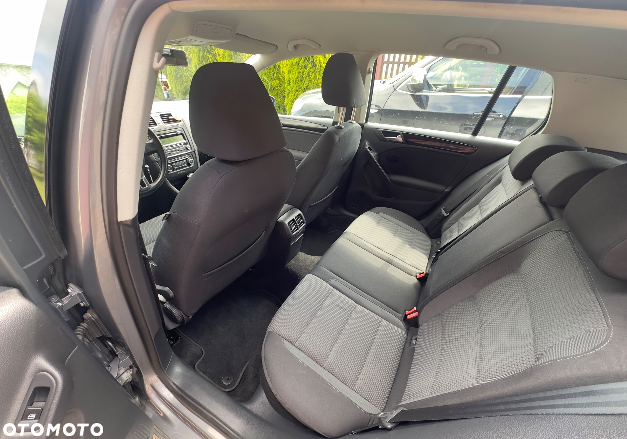 Volkswagen Golf 1.6 Comfortline - 10