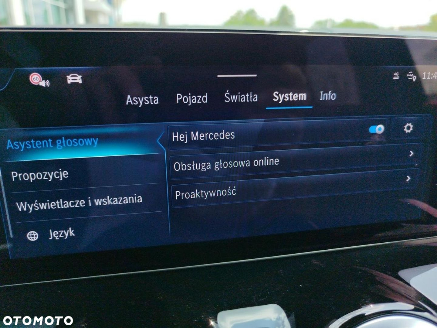 Mercedes-Benz GLA - 24