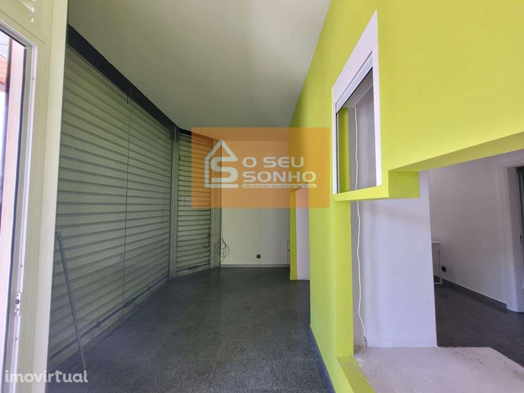 Loja para Comércio e Serviços em Faro - Grande imagem: 2/14