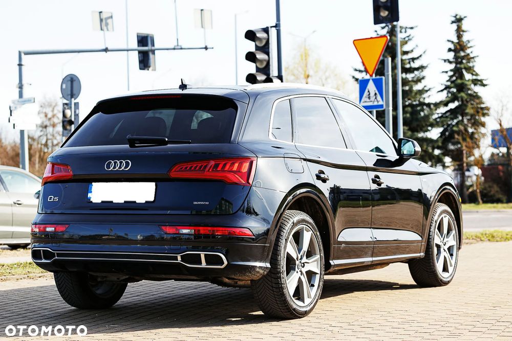 Audi Q5 55 TFSIe quattro S tronic S line - 5