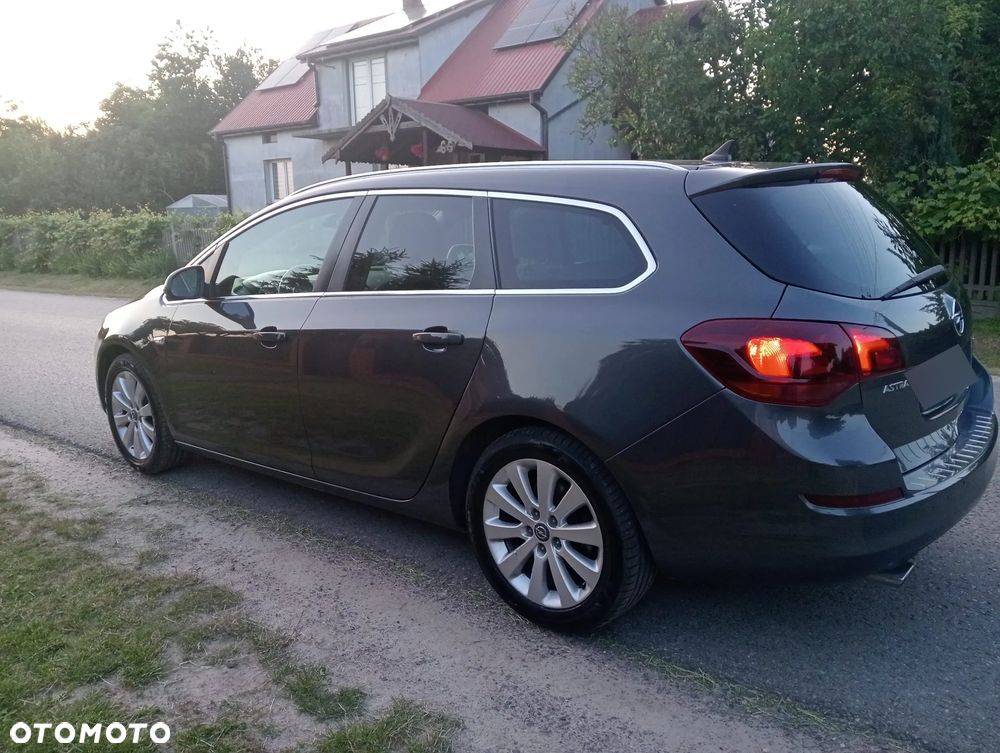 Opel Astra IV 1.6 T Sport - 9