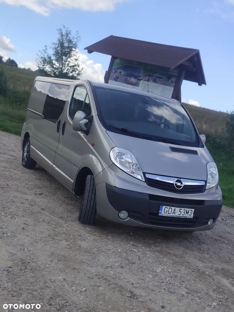 Opel Vivaro - 12