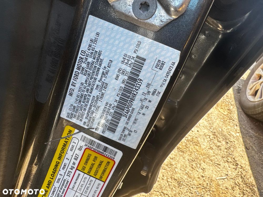 Ford Fusion 2.0 EcoBoost Titanium - 18