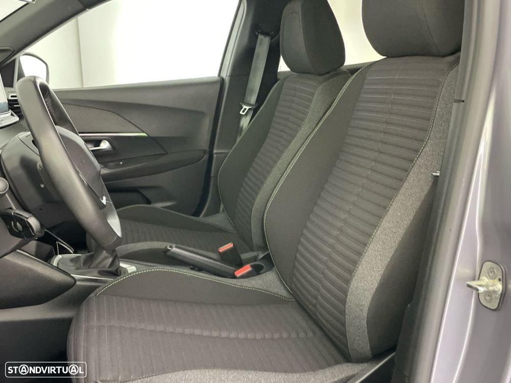 Peugeot 2008 1.2 PureTech Allure - 17