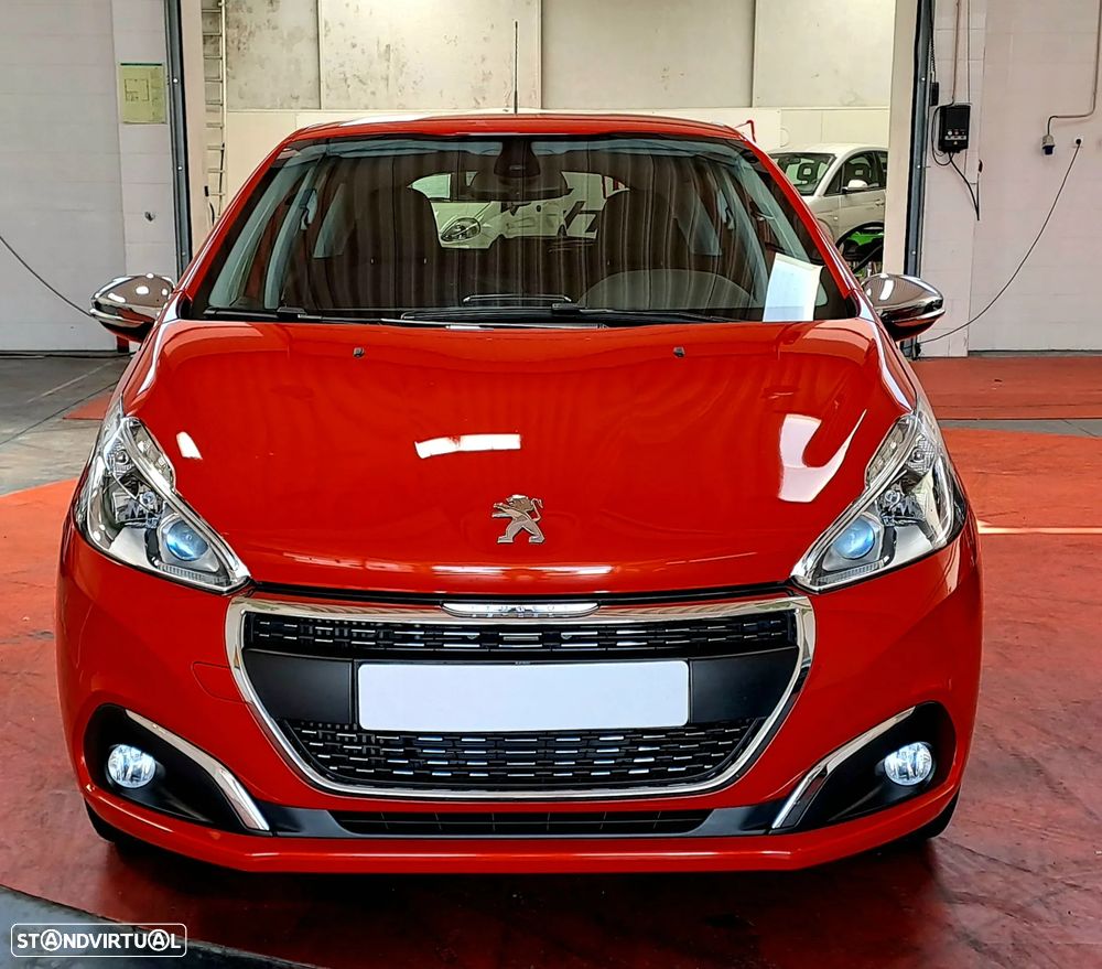 Peugeot 208 1.2 PureTech Allure - 1