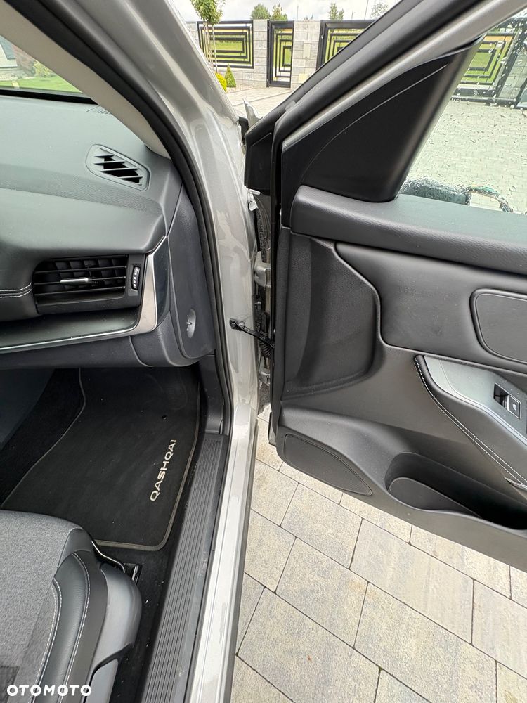 Nissan Qashqai 1.3 DIG-T MHEV Premiere Edition Xtronic - 13