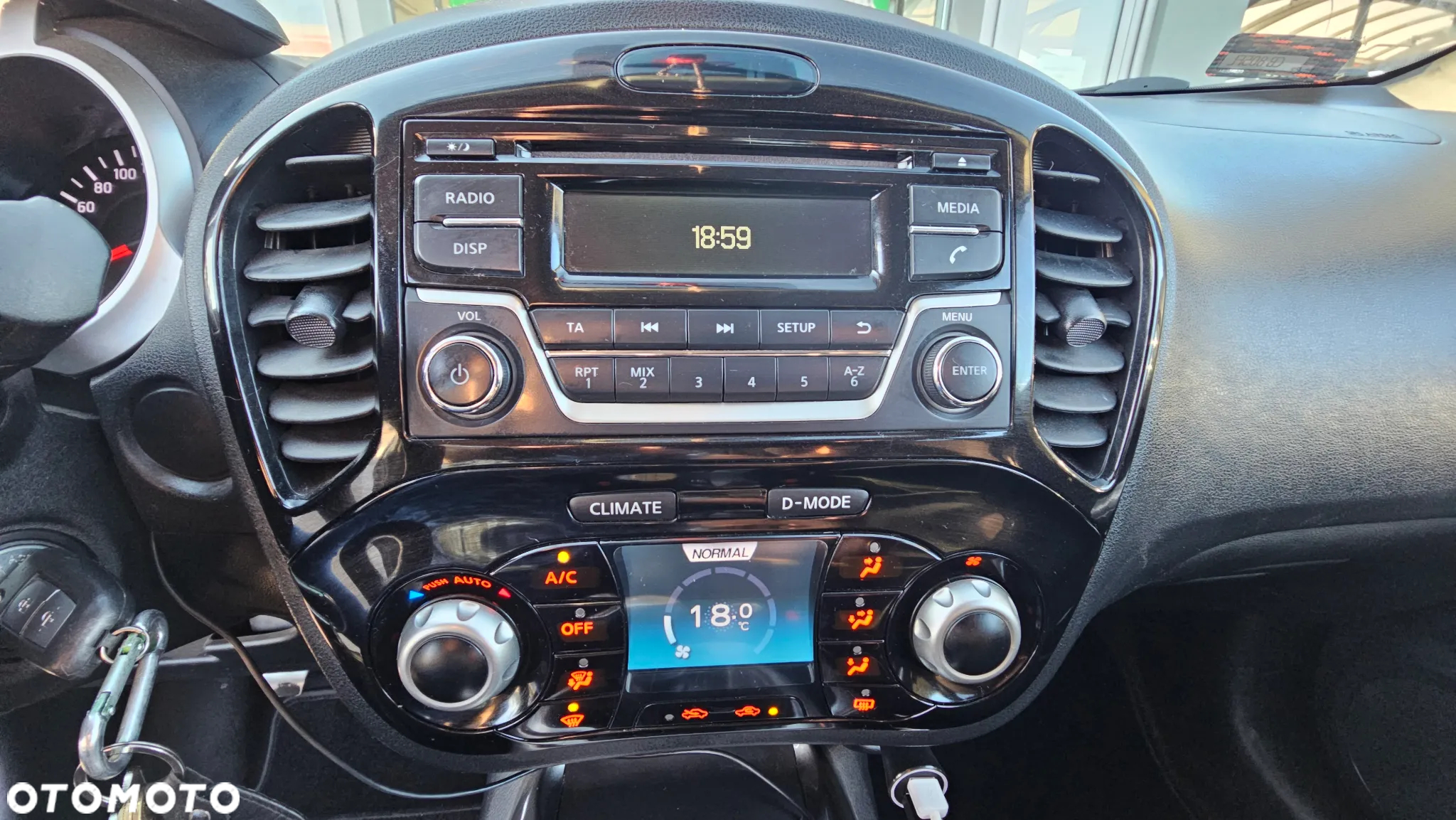 Nissan Juke 1.2 DIG-T Dynamic Edition EU6 - 11